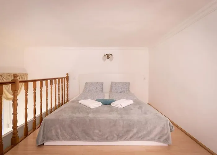 Apartament Cozy 3 Bedrooms In 7st Districht Budapesta