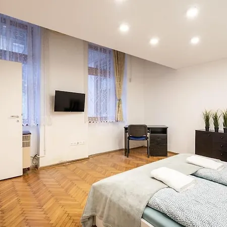 Cozy 3 Bedrooms In 7st Districht *
